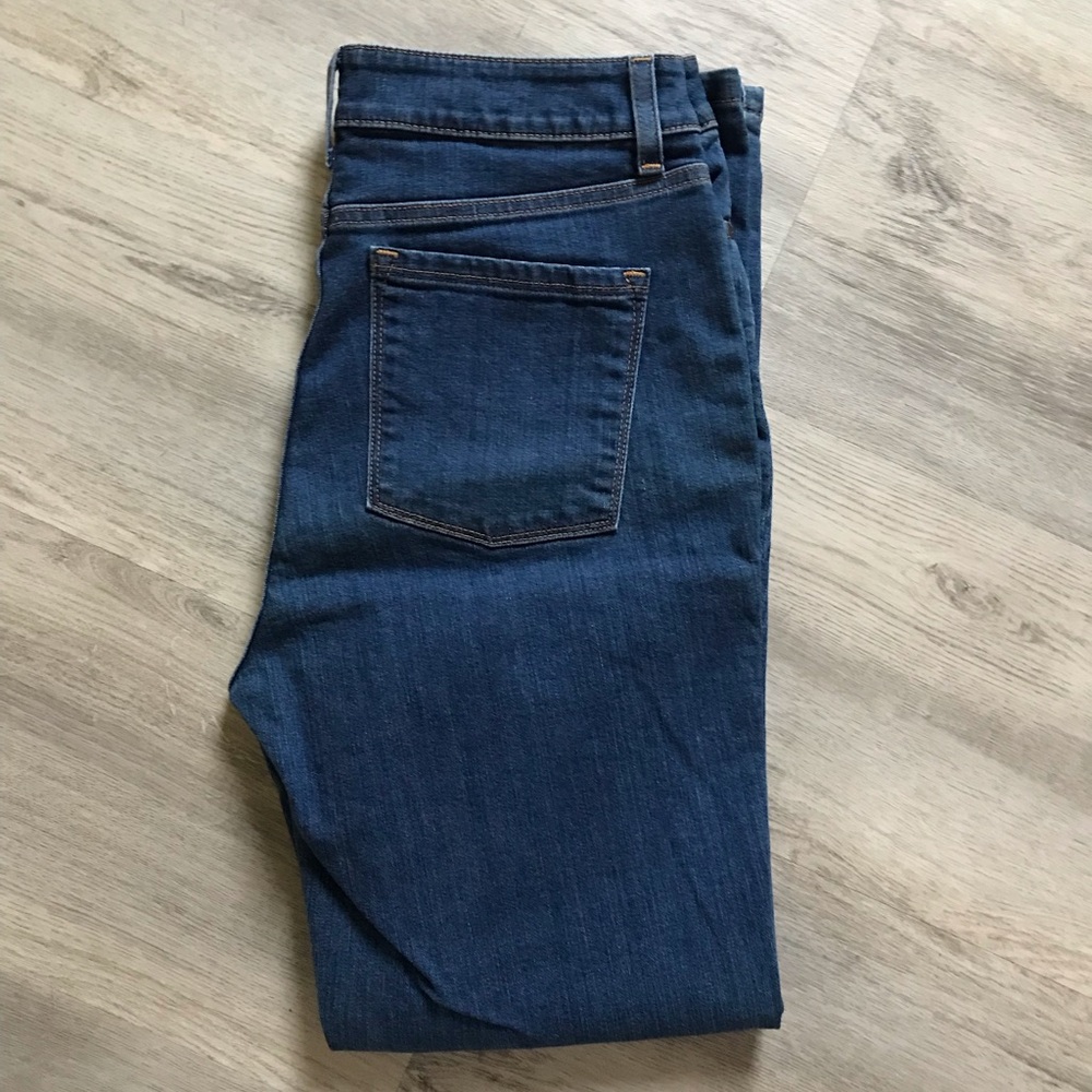 L.L. Bean Classic Fit Blue Jeans/Denim Size 10R EUC